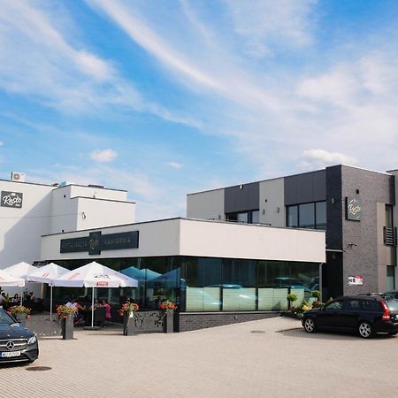 Resto Inn - Smart Apartamenty Blisko Energylandii Polwies Dış mekan fotoğraf