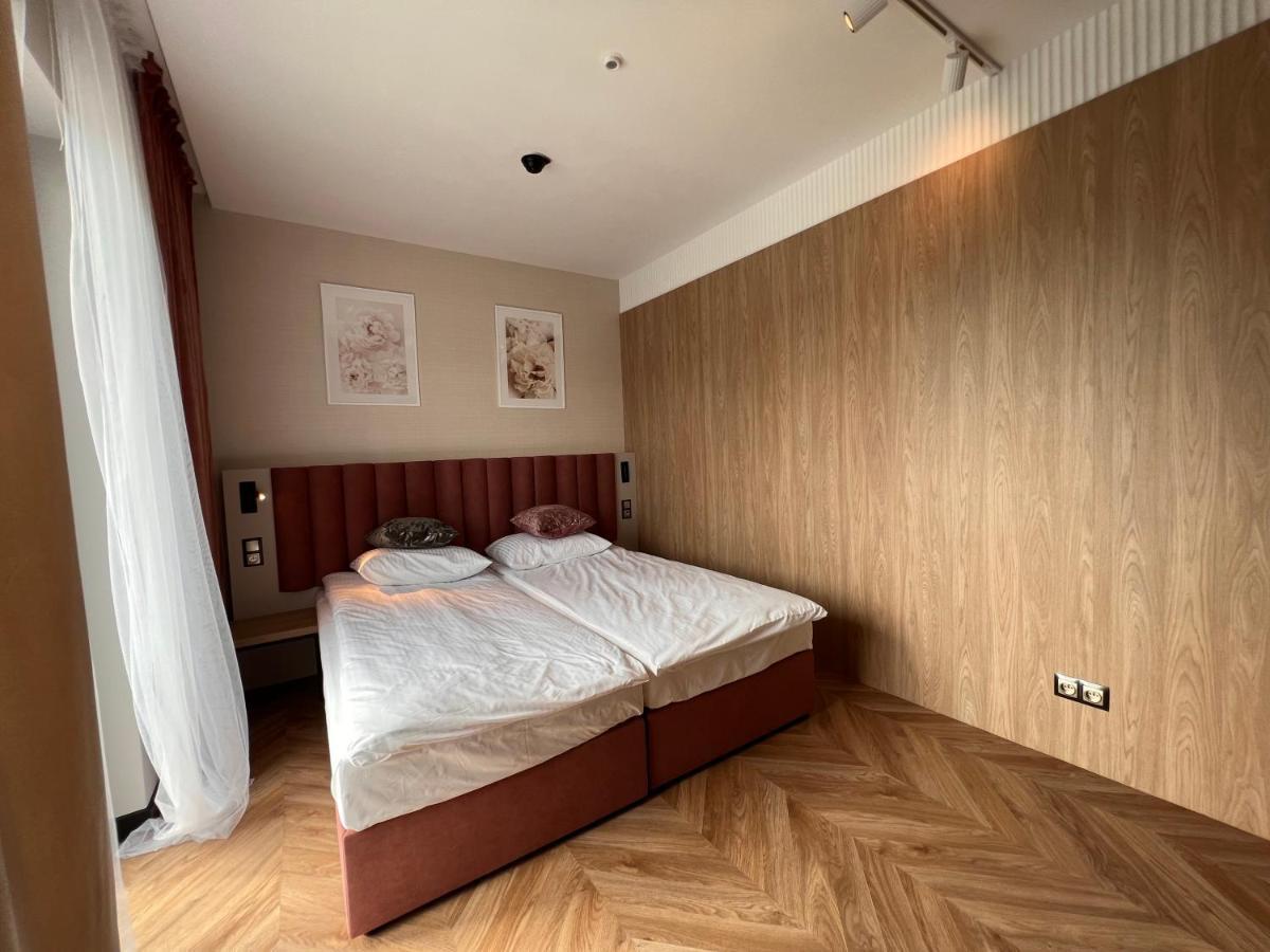 Resto Inn - Smart Apartamenty Blisko Energylandii Polwies Dış mekan fotoğraf