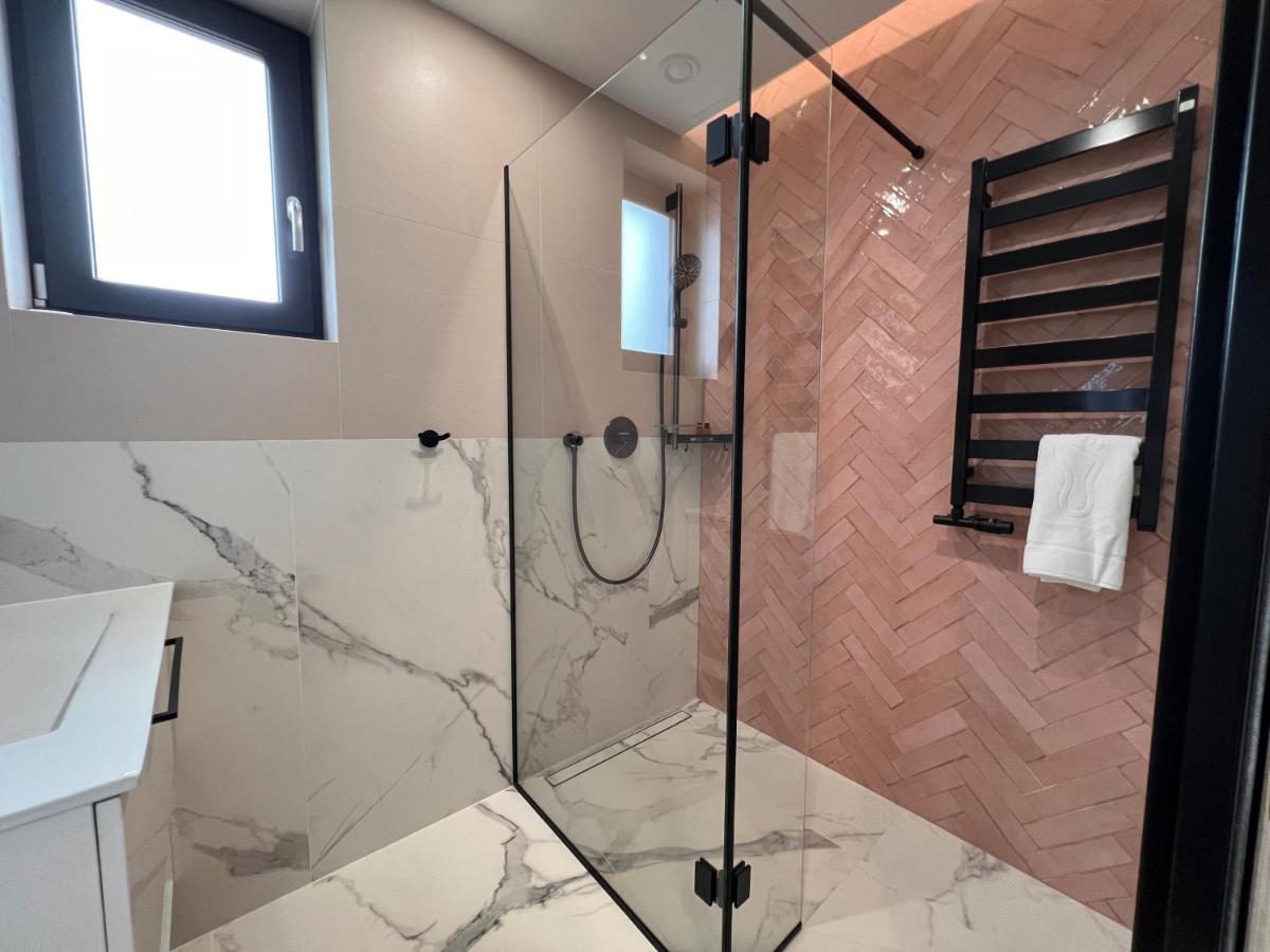 Resto Inn - Smart Apartamenty Blisko Energylandii Polwies Dış mekan fotoğraf